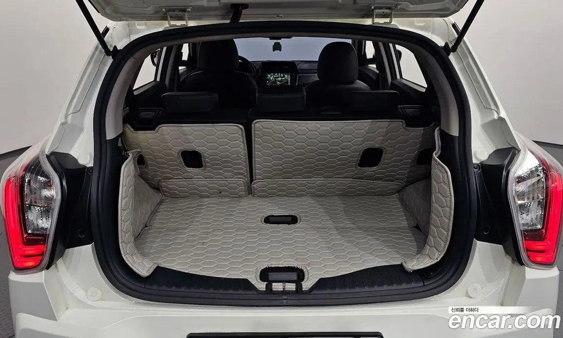 SsangYong TIBOLI 2019 1.5 автомат (гидро), фото 16 SsangYong TIBOLI 2019 1.5 автомат (гидро), фото 16