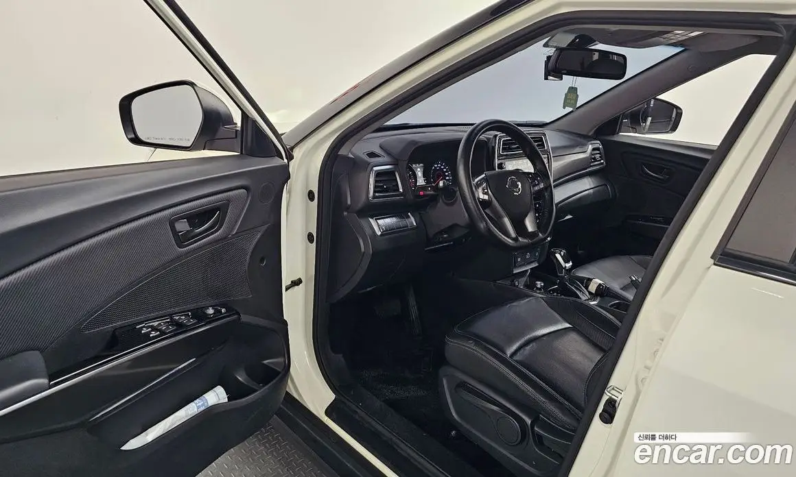 SsangYong TIBOLI 2019 1.5 автомат (гидро), фото 10 SsangYong TIBOLI 2019 1.5 автомат (гидро), фото 10