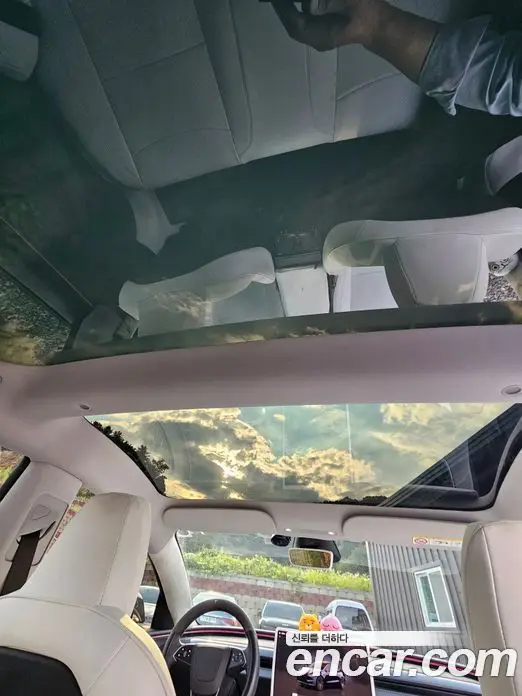 Tesla Model 3 2025 0.2 автомат (гидро), миниатюра 4 Tesla Model 3 2025 0.2 автомат (гидро), миниатюра 4