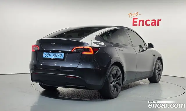 Tesla Model Y 2024 0.2 автомат (гидро), миниатюра 2 Tesla Model Y 2024 0.2 автомат (гидро), миниатюра 2