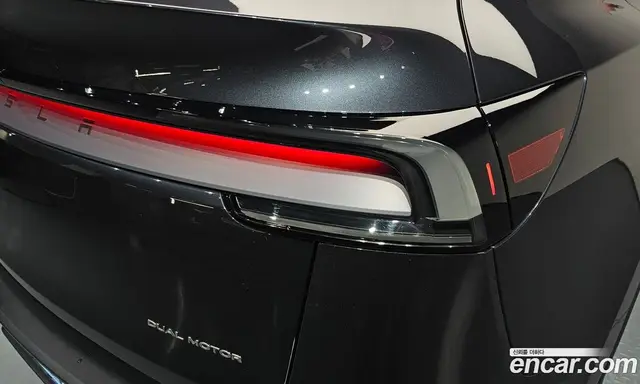 Tesla Model Y 2025 0.2 автомат (гидро), миниатюра 8 Tesla Model Y 2025 0.2 автомат (гидро), миниатюра 8