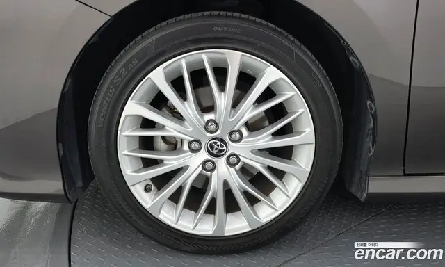 Toyota Camry 2017 2.5 автомат (гидро), миниатюра 7 Toyota Camry 2017 2.5 автомат (гидро), миниатюра 7