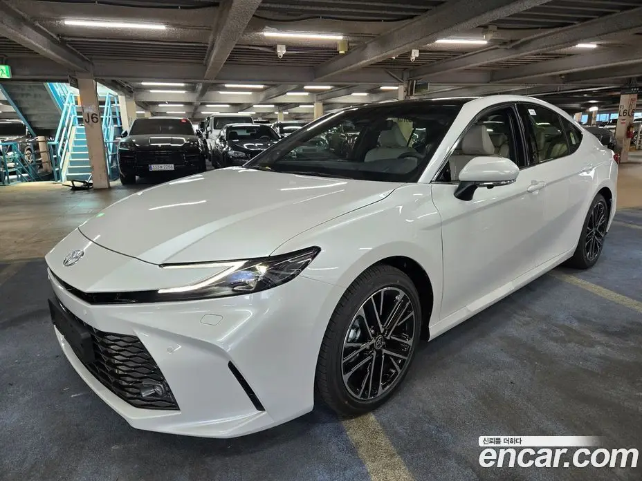 Toyota Camry 2026 2.5 автомат (гидро), фото 1 Toyota Camry 2026 2.5 автомат (гидро), фото 1