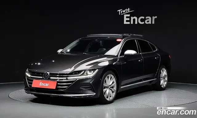 Volkswagen Arteon 2023 2.0 автомат (гидро), миниатюра 1 Volkswagen Arteon 2023 2.0 автомат (гидро), миниатюра 1