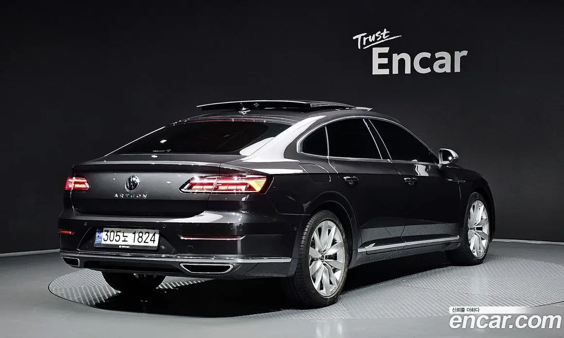 Volkswagen Arteon 2023 2.0 автомат (гидро), фото 2 Volkswagen Arteon 2023 2.0 автомат (гидро), фото 2
