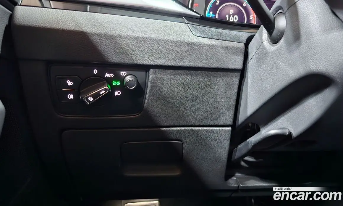 Volkswagen Arteon 2023 2.0 автомат (гидро), фото 28 Volkswagen Arteon 2023 2.0 автомат (гидро), фото 28
