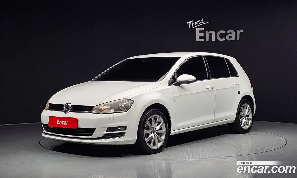 Volkswagen Golf 2014 1.6 автомат (гидро), фото 1 Volkswagen Golf 2014 1.6 автомат (гидро), фото 1
