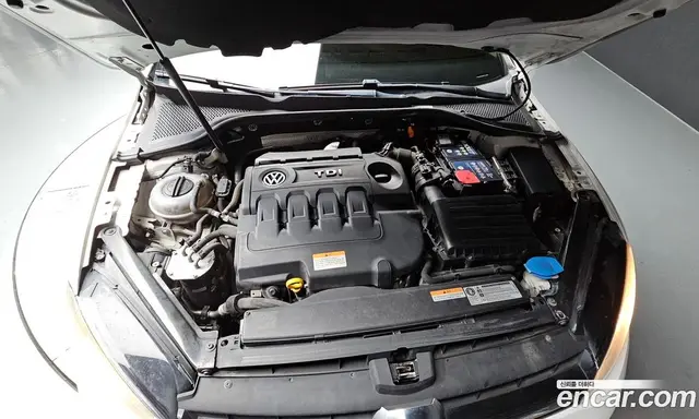 Volkswagen Golf 2014 1.6 автомат (гидро), миниатюра 6 Volkswagen Golf 2014 1.6 автомат (гидро), миниатюра 6