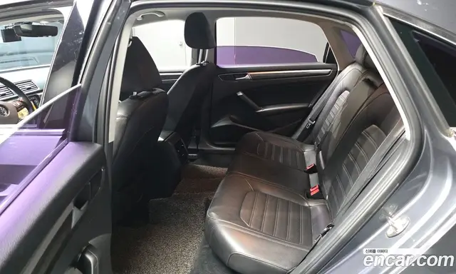 Volkswagen Passat 2016 1.8 автомат (гидро), миниатюра 12
