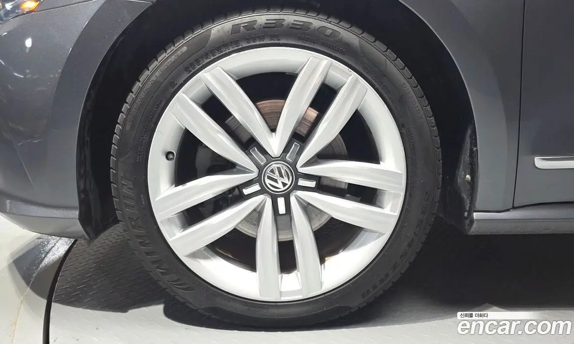 Volkswagen Passat 2016 1.8 автомат (гидро), фото 5 Volkswagen Passat 2016 1.8 автомат (гидро), фото 5