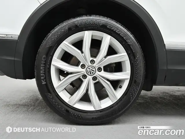 Volkswagen Tiguan 2018 2.0 автомат (гидро), миниатюра 5 Volkswagen Tiguan 2018 2.0 автомат (гидро), миниатюра 5