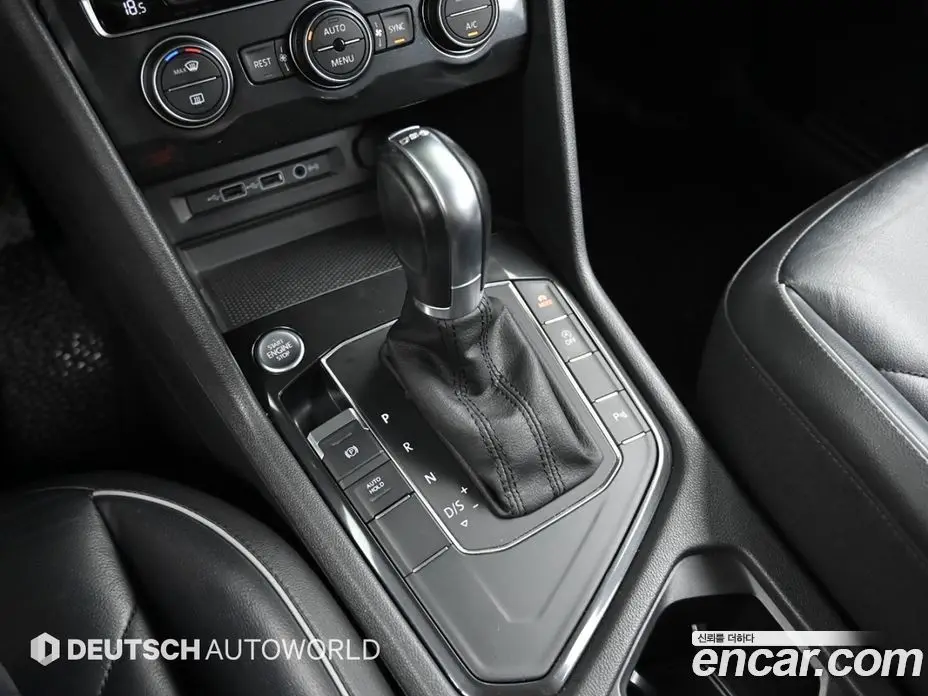 Volkswagen Tiguan 2018 2.0 автомат (гидро), фото 9 Volkswagen Tiguan 2018 2.0 автомат (гидро), фото 9