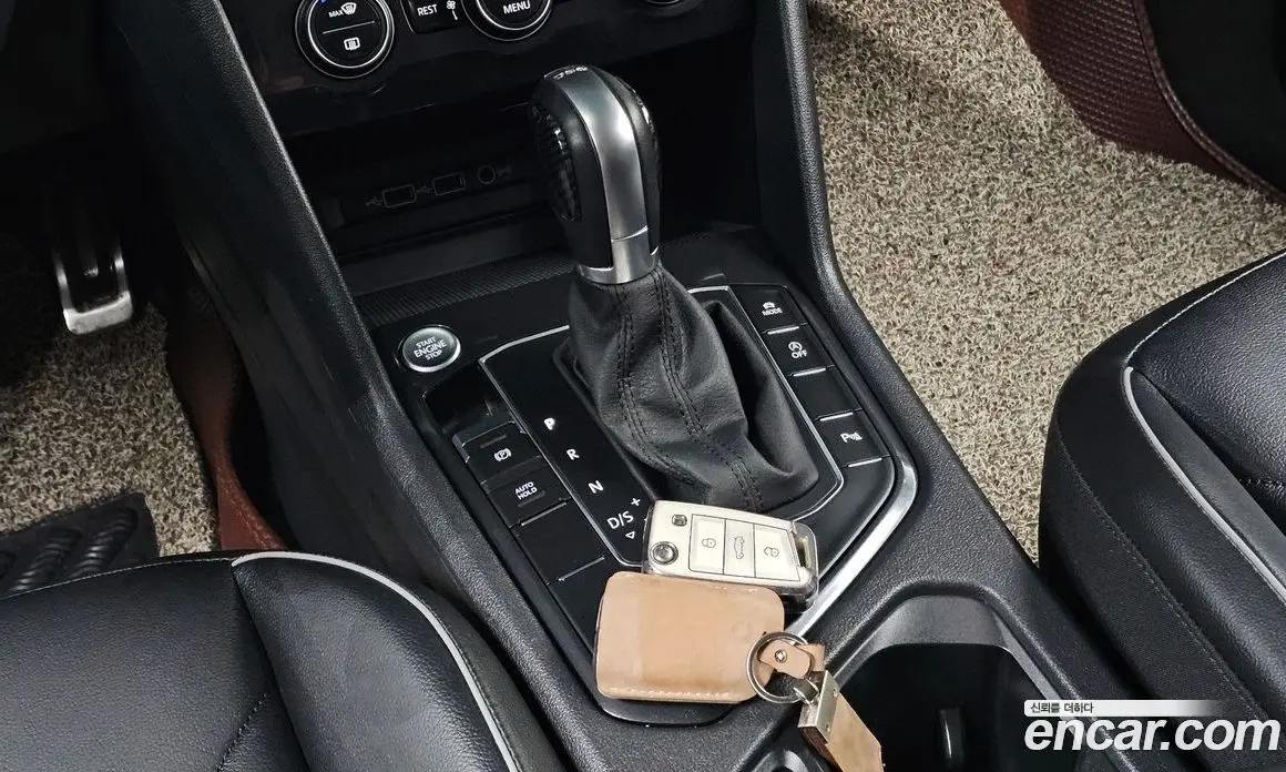 Volkswagen Tiguan 2018 2.0 автомат (гидро), фото 11 Volkswagen Tiguan 2018 2.0 автомат (гидро), фото 11