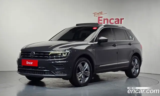Volkswagen Tiguan 2018 2.0 автомат (гидро), миниатюра 1 Volkswagen Tiguan 2018 2.0 автомат (гидро), миниатюра 1
