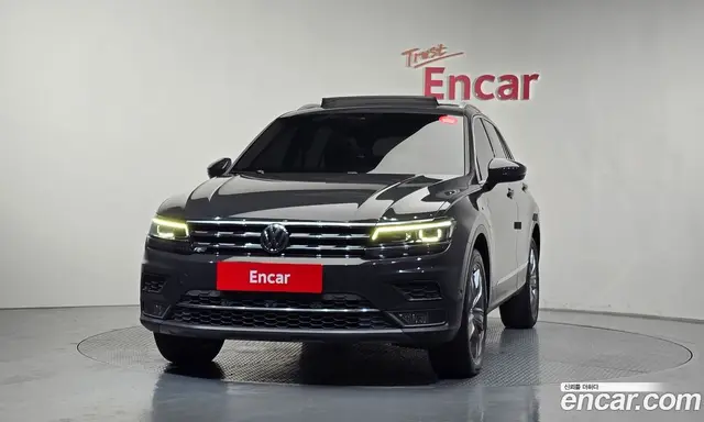 Volkswagen Tiguan 2018 2.0 автомат (гидро), миниатюра 3 Volkswagen Tiguan 2018 2.0 автомат (гидро), миниатюра 3