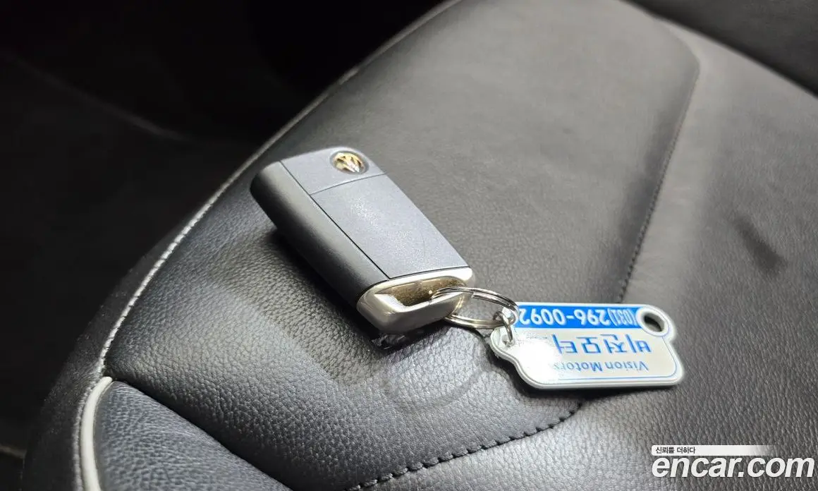 Volkswagen Tiguan 2018 2.0 автомат (гидро), фото 21 Volkswagen Tiguan 2018 2.0 автомат (гидро), фото 21