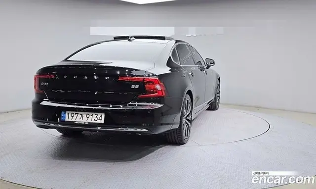 Volvo S90 2022 2.0 автомат (гидро), миниатюра 2 Volvo S90 2022 2.0 автомат (гидро), миниатюра 2