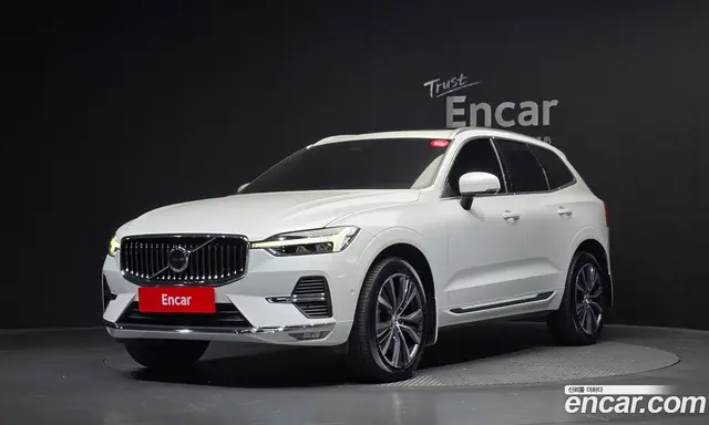 Volvo XC60 2021 2.0 автомат (гидро), миниатюра 1 Volvo XC60 2021 2.0 автомат (гидро), миниатюра 1