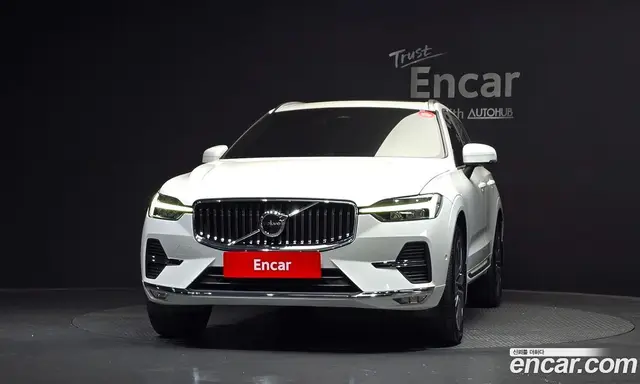 Volvo XC60 2021 2.0 автомат (гидро), миниатюра 3 Volvo XC60 2021 2.0 автомат (гидро), миниатюра 3
