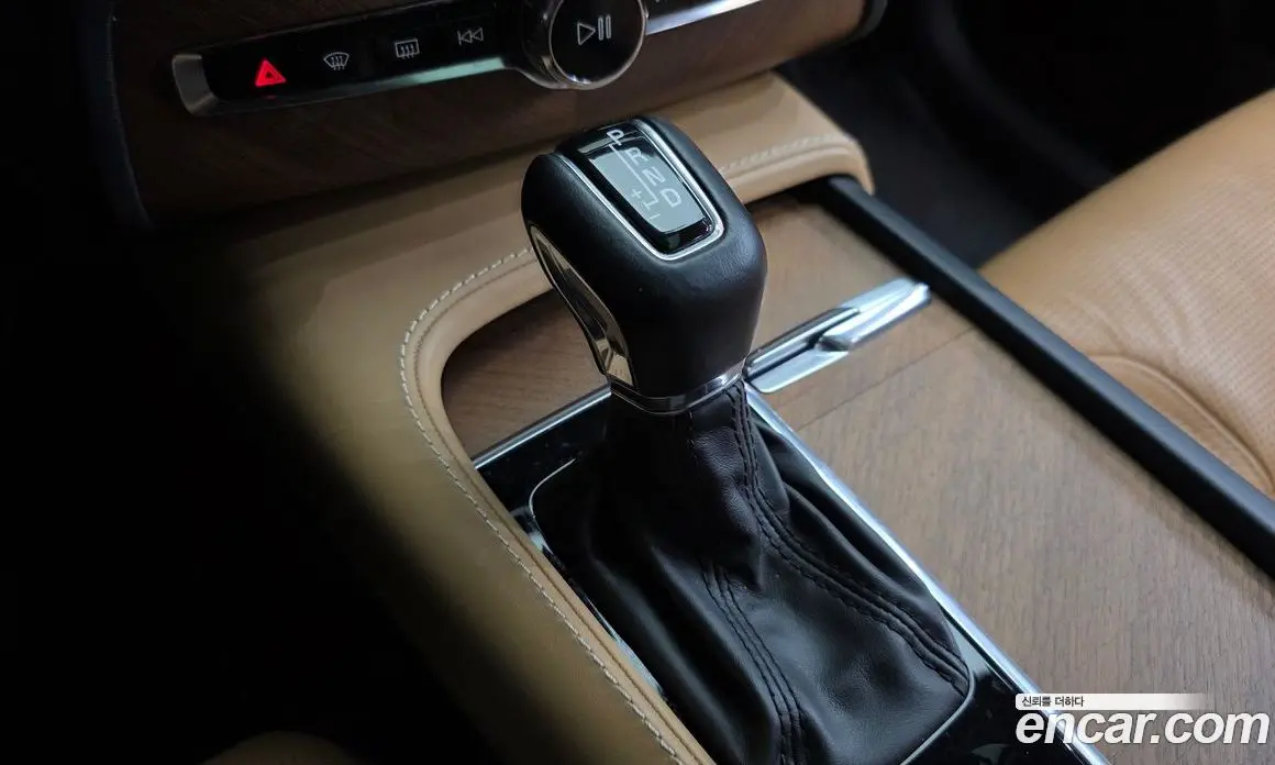 Volvo XC90 2019 2.0 автомат (гидро), фото 9 Volvo XC90 2019 2.0 автомат (гидро), фото 9