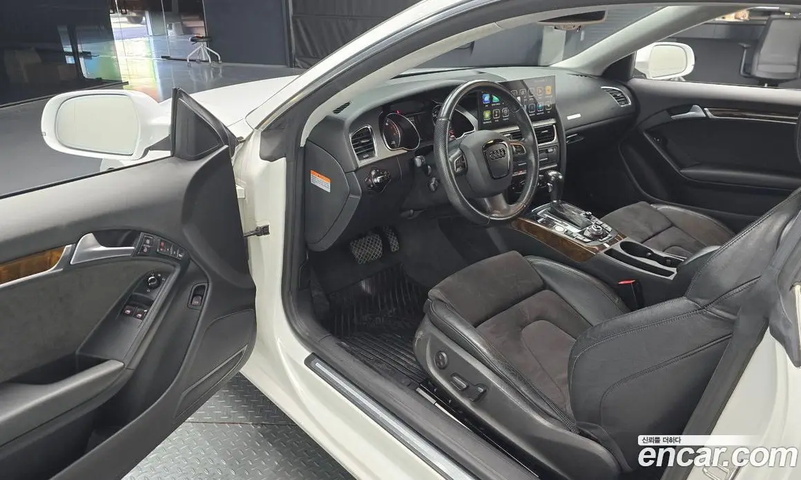 Audi A5 2012 2.0 автомат (гидро), фото 10 Audi A5 2012 2.0 автомат (гидро), фото 10
