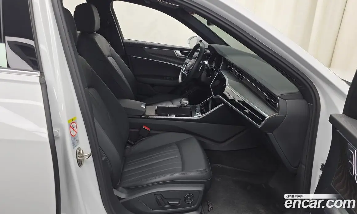 Audi A6 2021 2.0 автомат (гидро), фото 16 Audi A6 2021 2.0 автомат (гидро), фото 16