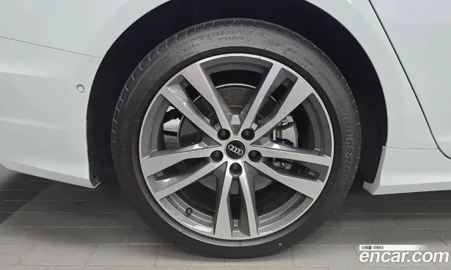 Audi A6 2021 2.0 автомат (гидро), миниатюра 5 Audi A6 2021 2.0 автомат (гидро), миниатюра 5