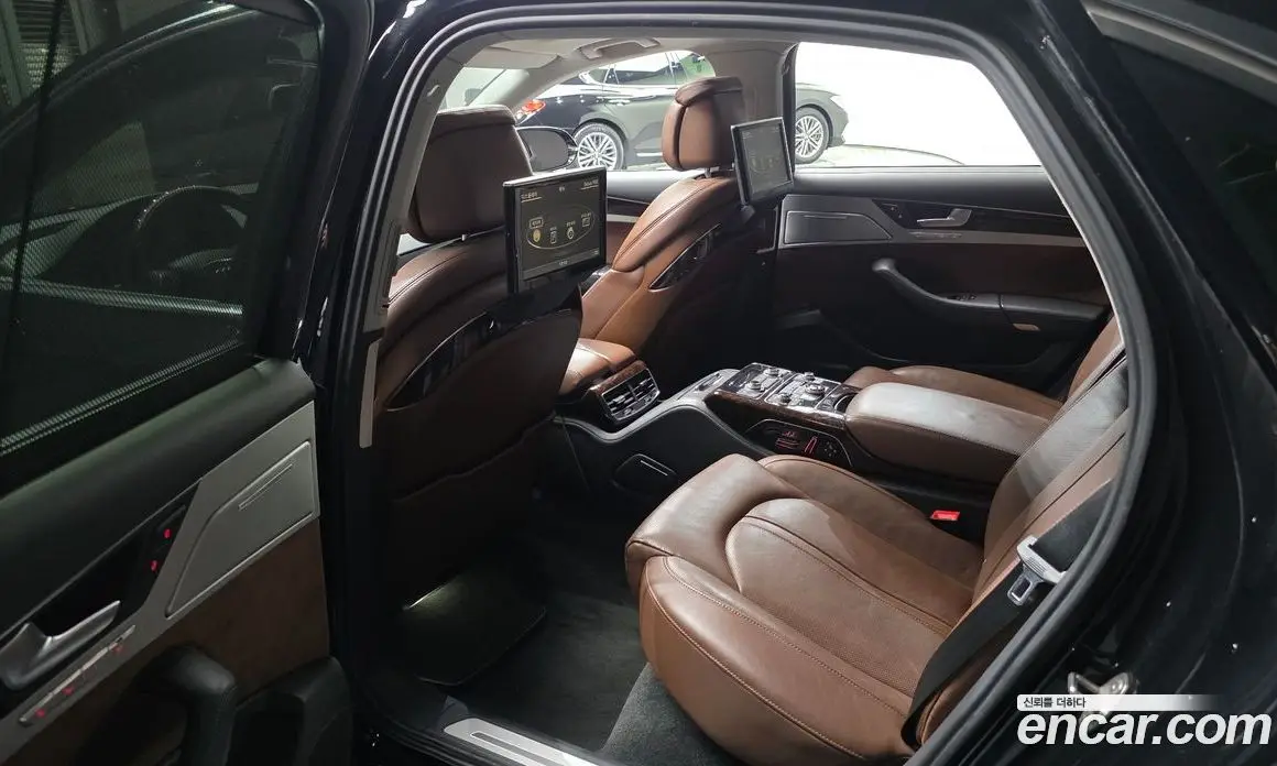 Audi A8 2012 4.1 автомат (гидро), фото 11 Audi A8 2012 4.1 автомат (гидро), фото 11