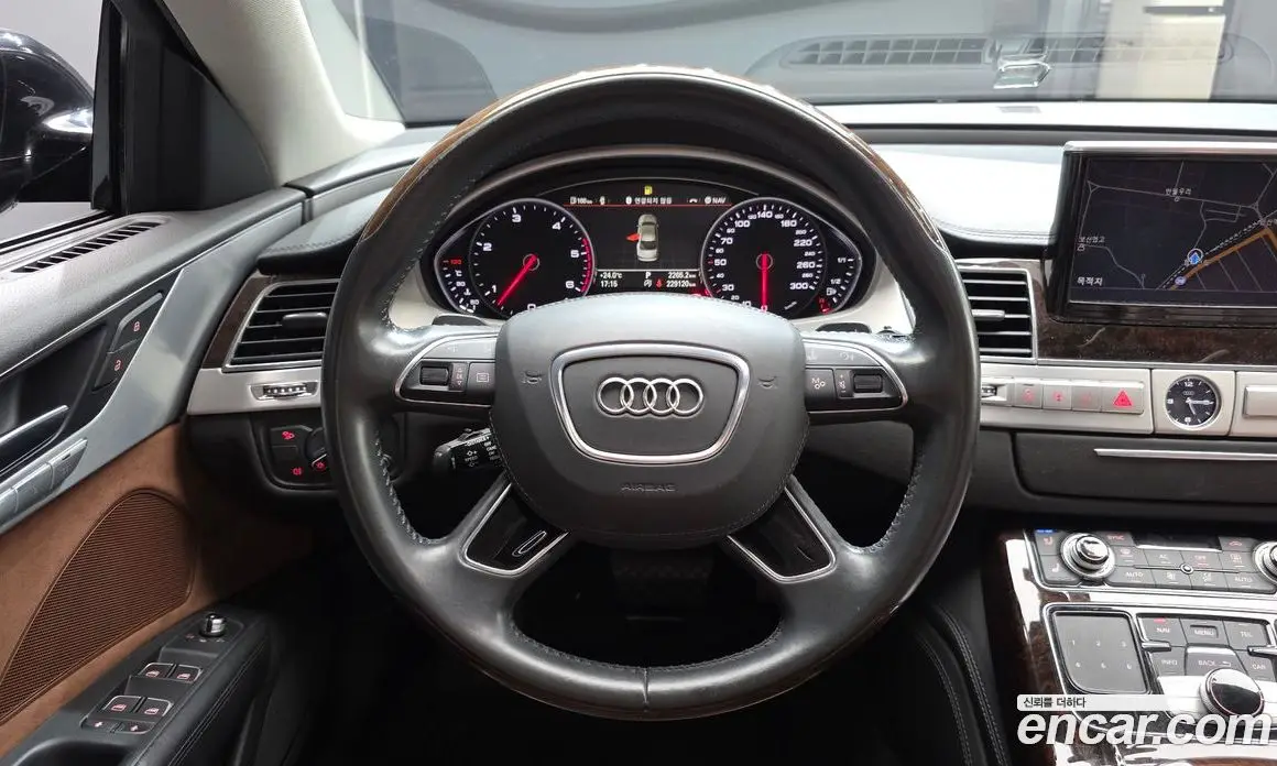 Audi A8 2012 4.1 автомат (гидро), фото 13 Audi A8 2012 4.1 автомат (гидро), фото 13