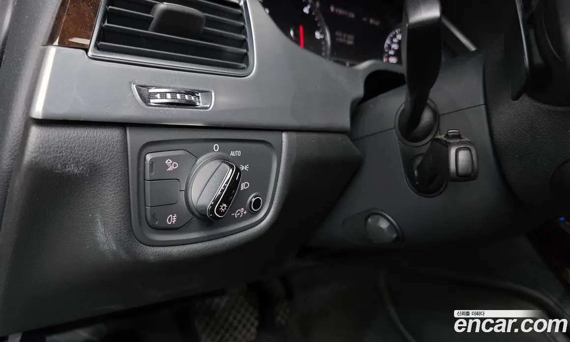 Audi A8 2012 4.1 автомат (гидро), фото 14 Audi A8 2012 4.1 автомат (гидро), фото 14