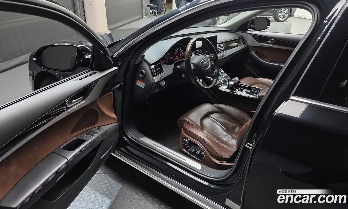 Audi A8 2012 4.1 автомат (гидро), фото 10 Audi A8 2012 4.1 автомат (гидро), фото 10