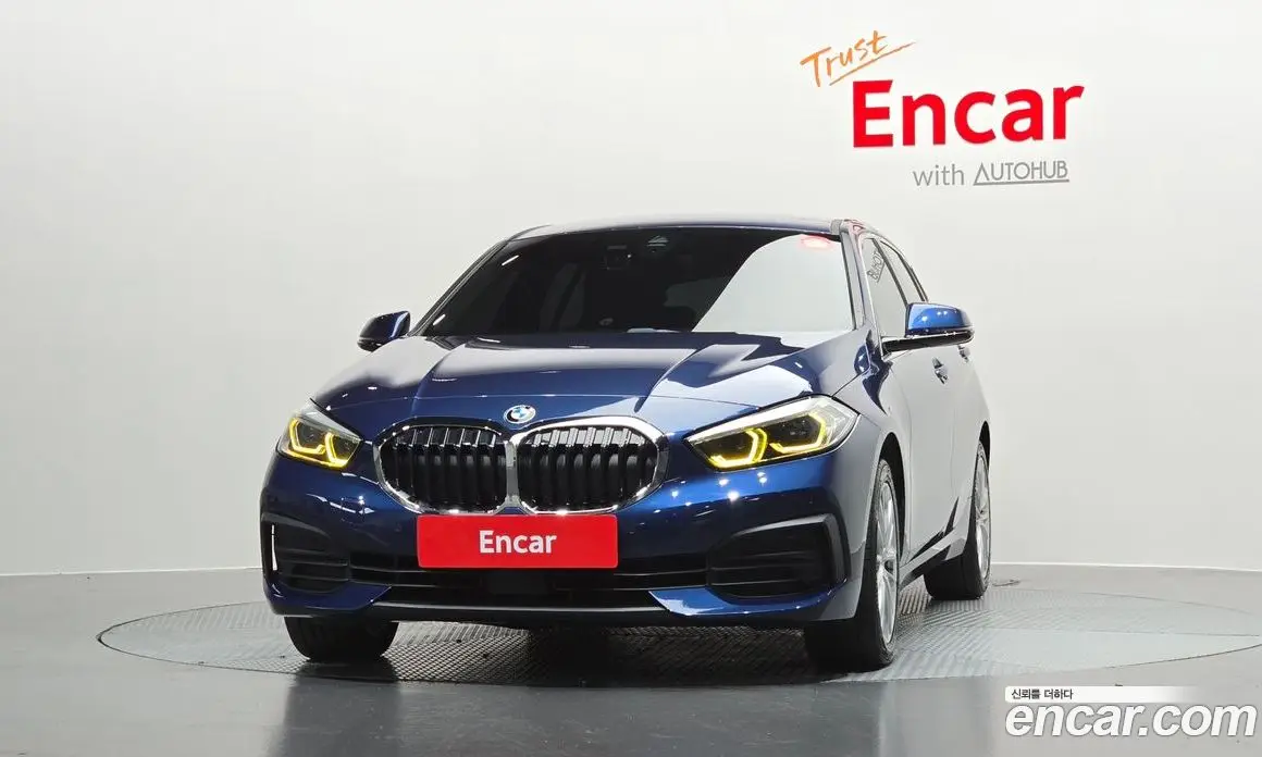 BMW 1 серия 2021 2.0 автомат (гидро), фото 3 BMW 1 серия 2021 2.0 автомат (гидро), фото 3