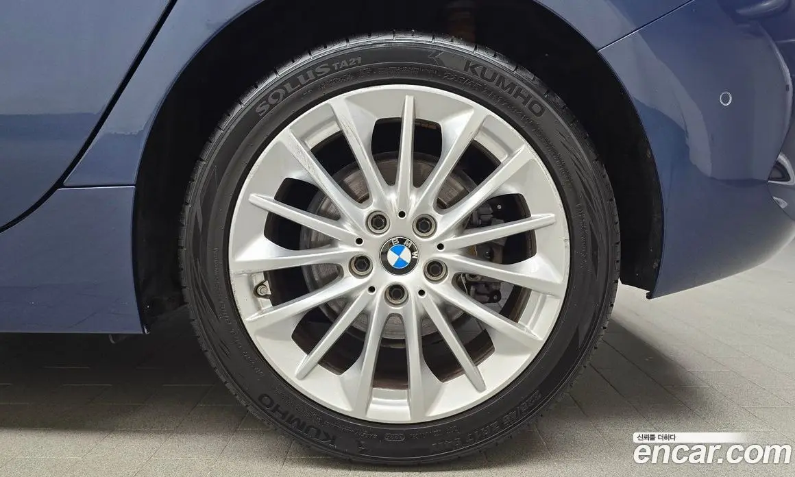 BMW 1 серия 2021 2.0 автомат (гидро), фото 7 BMW 1 серия 2021 2.0 автомат (гидро), фото 7