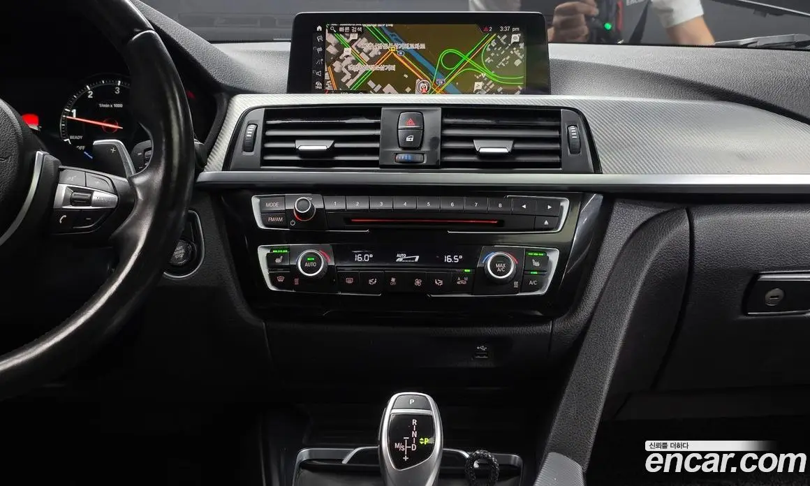 BMW 3 серия 2018 2.0 автомат (гидро), фото 12 BMW 3 серия 2018 2.0 автомат (гидро), фото 12