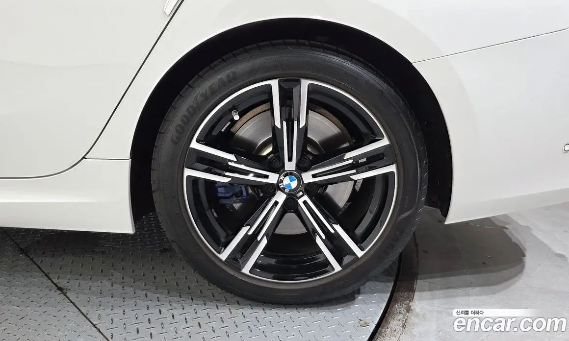 BMW 3 серия 2023 2.0 автомат (гидро), фото 7