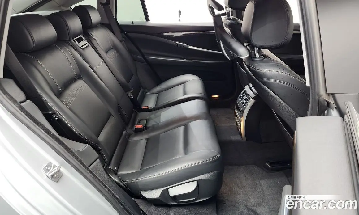 BMW 5 серия 2015 2.0 автомат (гидро), фото 12 BMW 5 серия 2015 2.0 автомат (гидро), фото 12