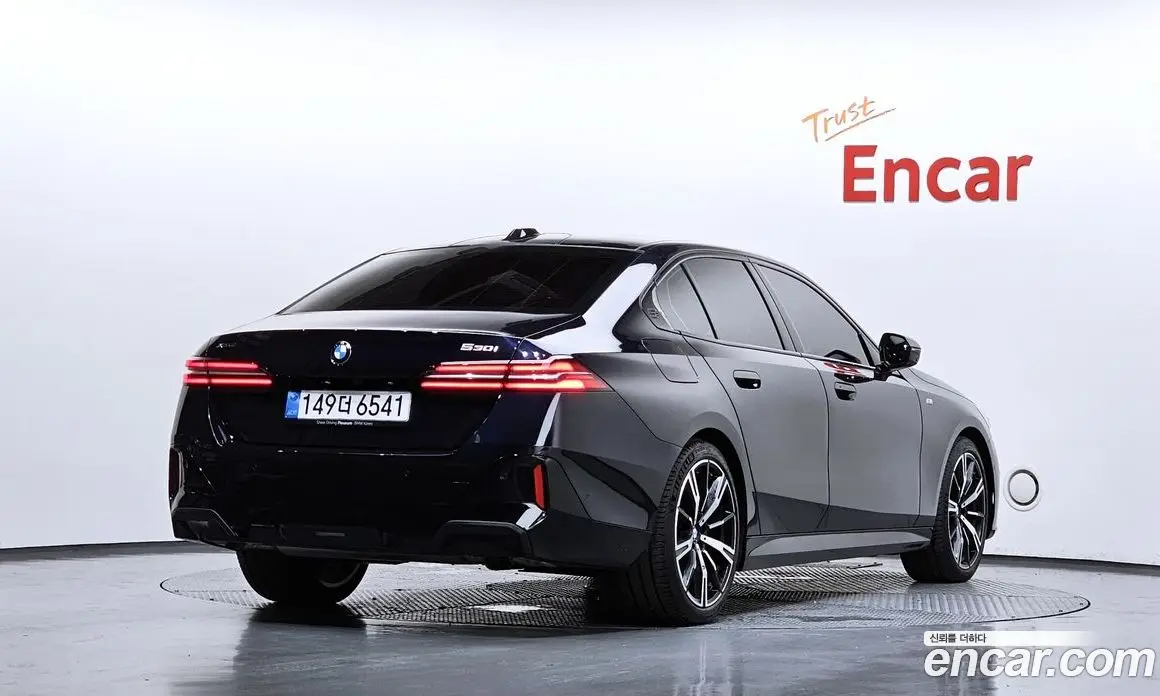 BMW 5 серия 2025 2.0 автомат (гидро), фото 2 BMW 5 серия 2025 2.0 автомат (гидро), фото 2