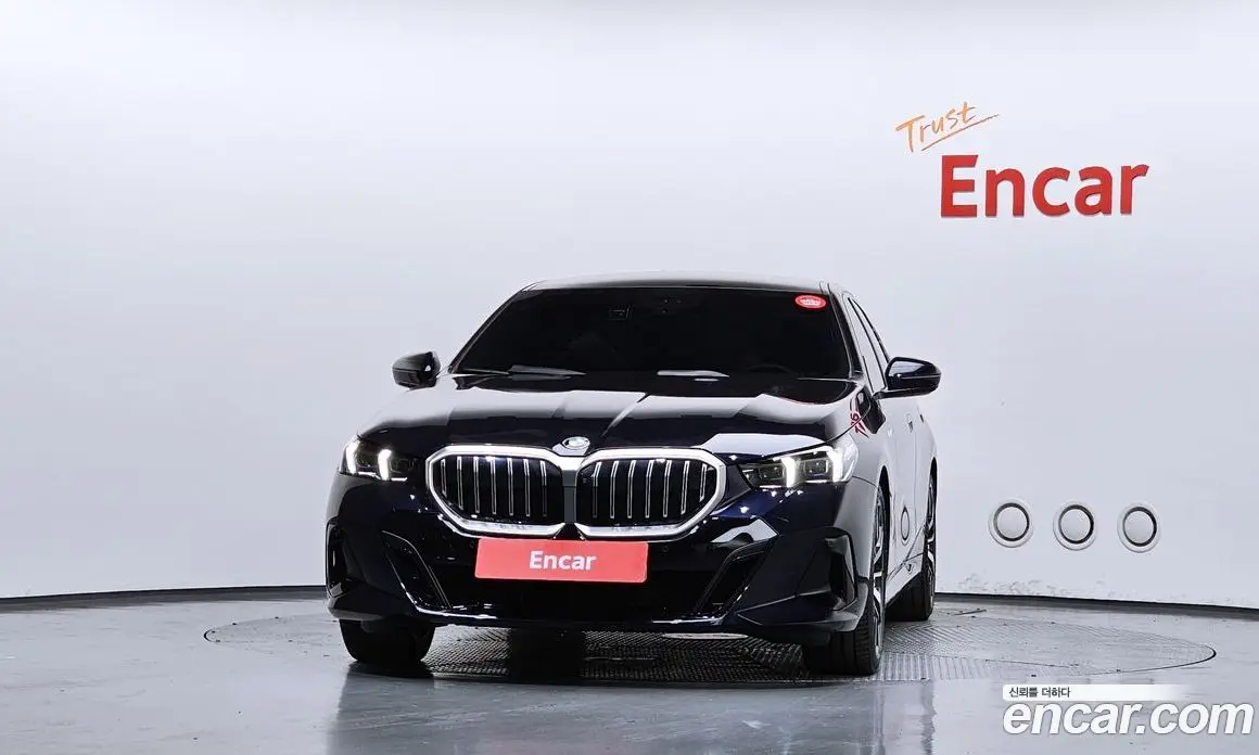 BMW 5 серия 2025 2.0 автомат (гидро), фото 3 BMW 5 серия 2025 2.0 автомат (гидро), фото 3