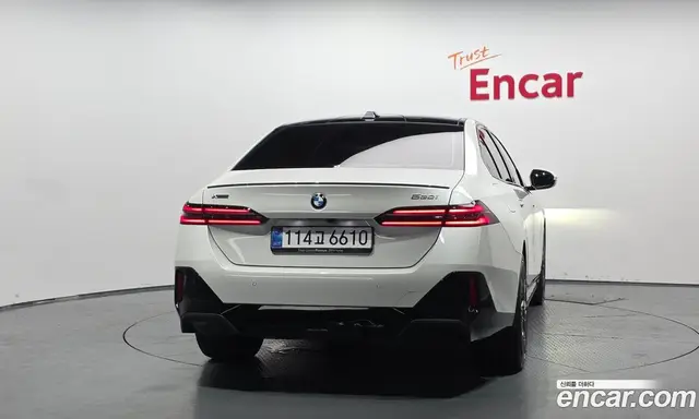 BMW 5 серия 2026 2.0 автомат (гидро), миниатюра 4 BMW 5 серия 2026 2.0 автомат (гидро), миниатюра 4