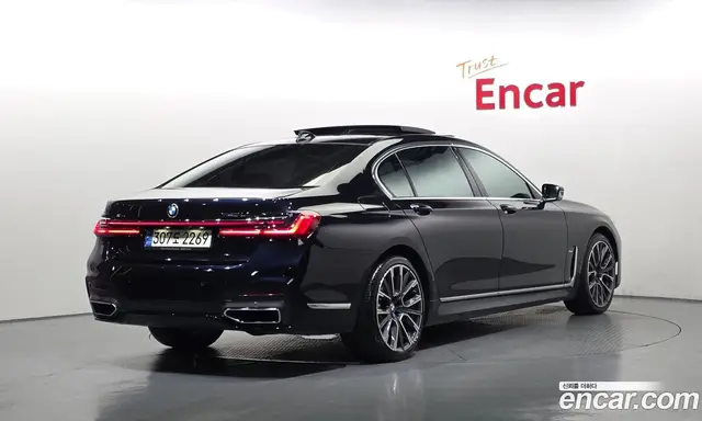 BMW 7 серия 2021 3.0 автомат (гидро), миниатюра 2