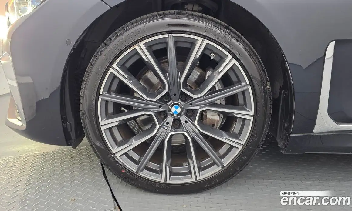 BMW 7 серия 2021 3.0 автомат (гидро), фото 5