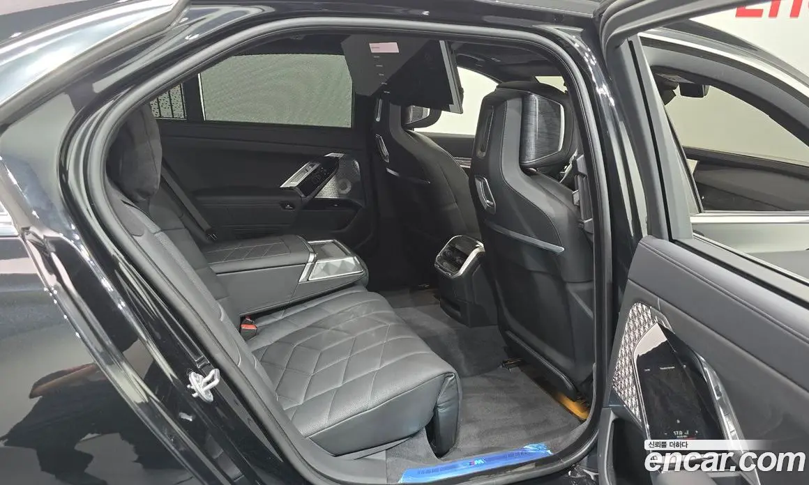 BMW i7 2025 0.3 автомат (гидро), фото 17 BMW i7 2025 0.3 автомат (гидро), фото 17