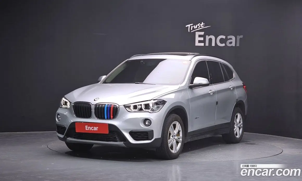 BMW X1 2017 2.0 автомат (гидро), фото 1 BMW X1 2017 2.0 автомат (гидро), фото 1