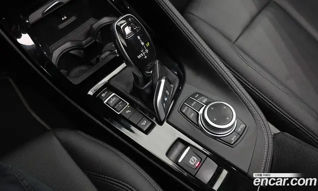 BMW X1 2022 2.0 автомат (гидро), миниатюра 11
