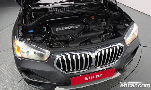 BMW X1 2022 2.0 автомат (гидро), миниатюра 5