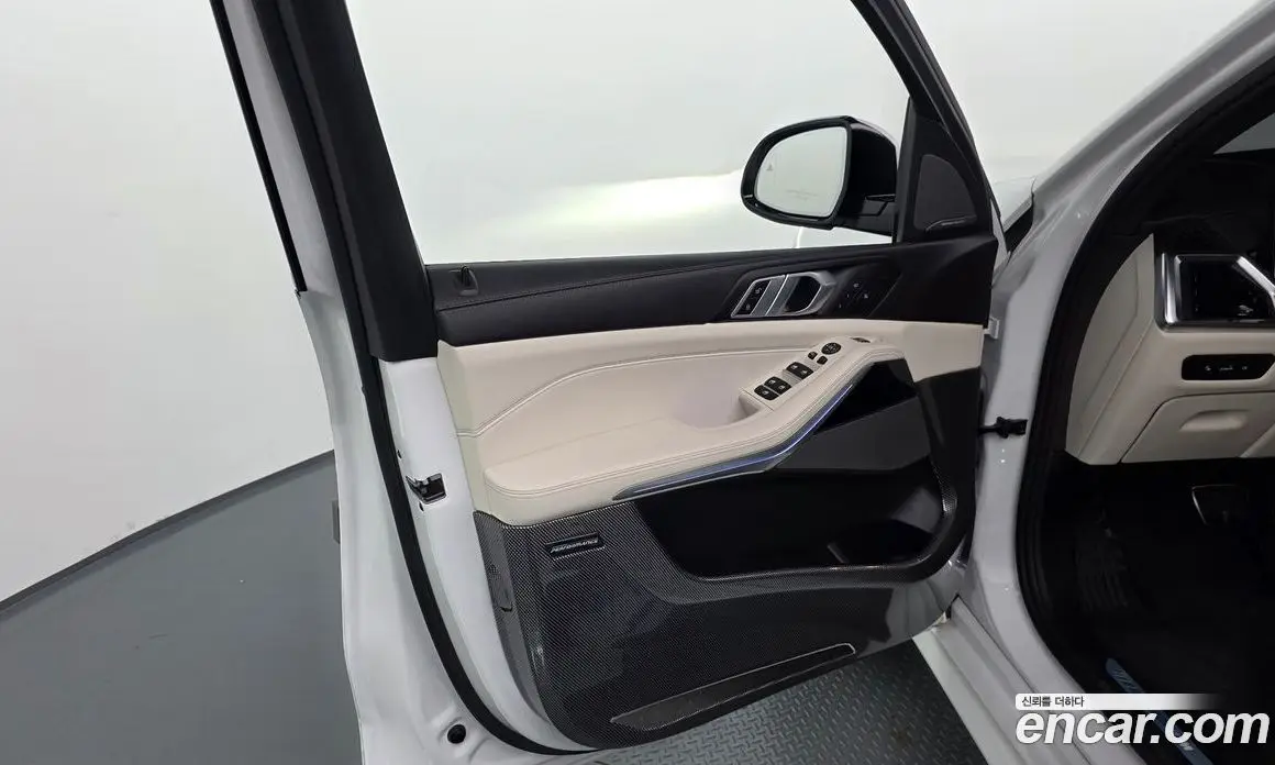 BMW X5 2025 3.0 автомат (гидро), фото 14
