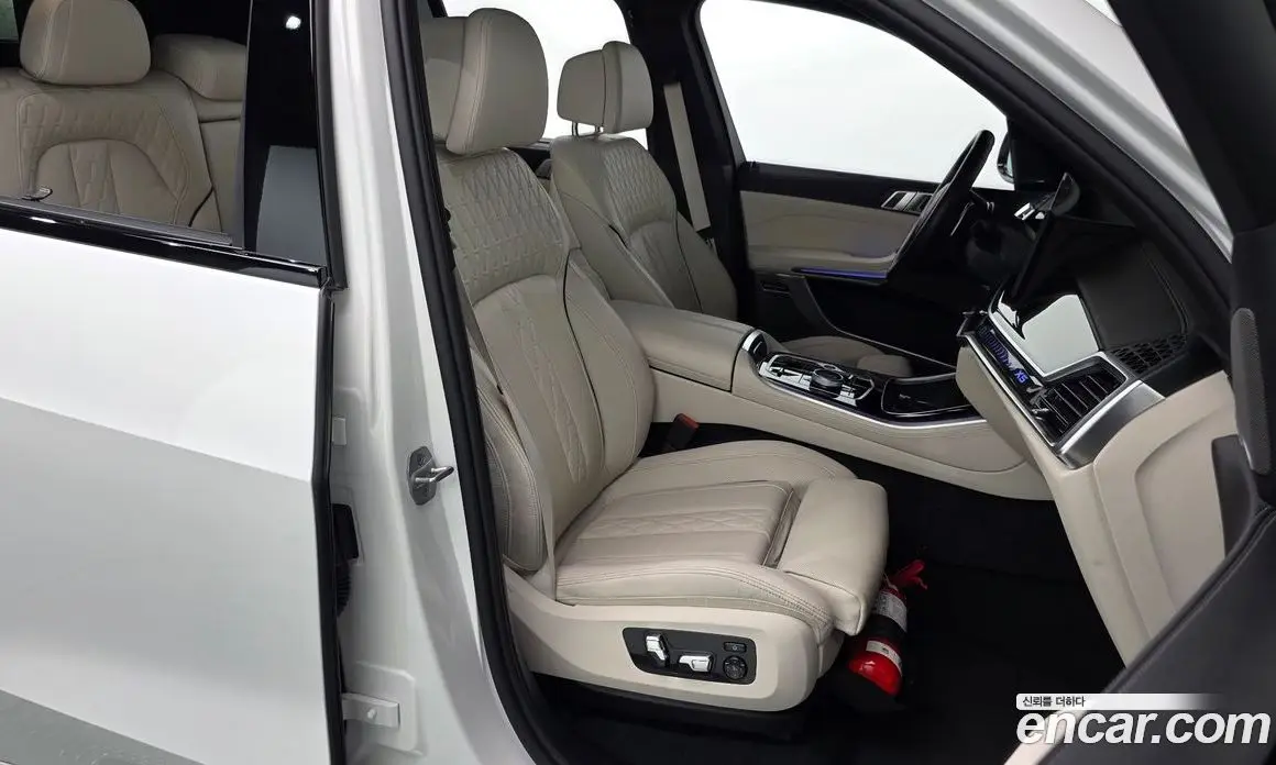BMW X5 2025 3.0 автомат (гидро), фото 16