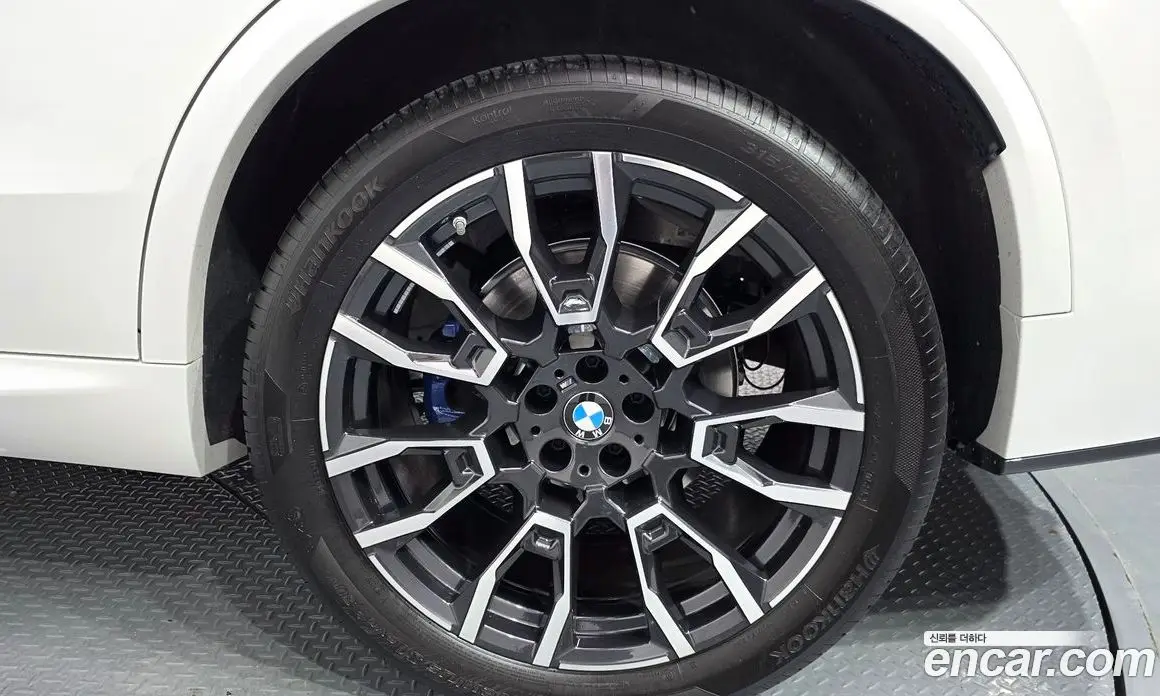 BMW X5 2025 3.0 автомат (гидро), фото 7