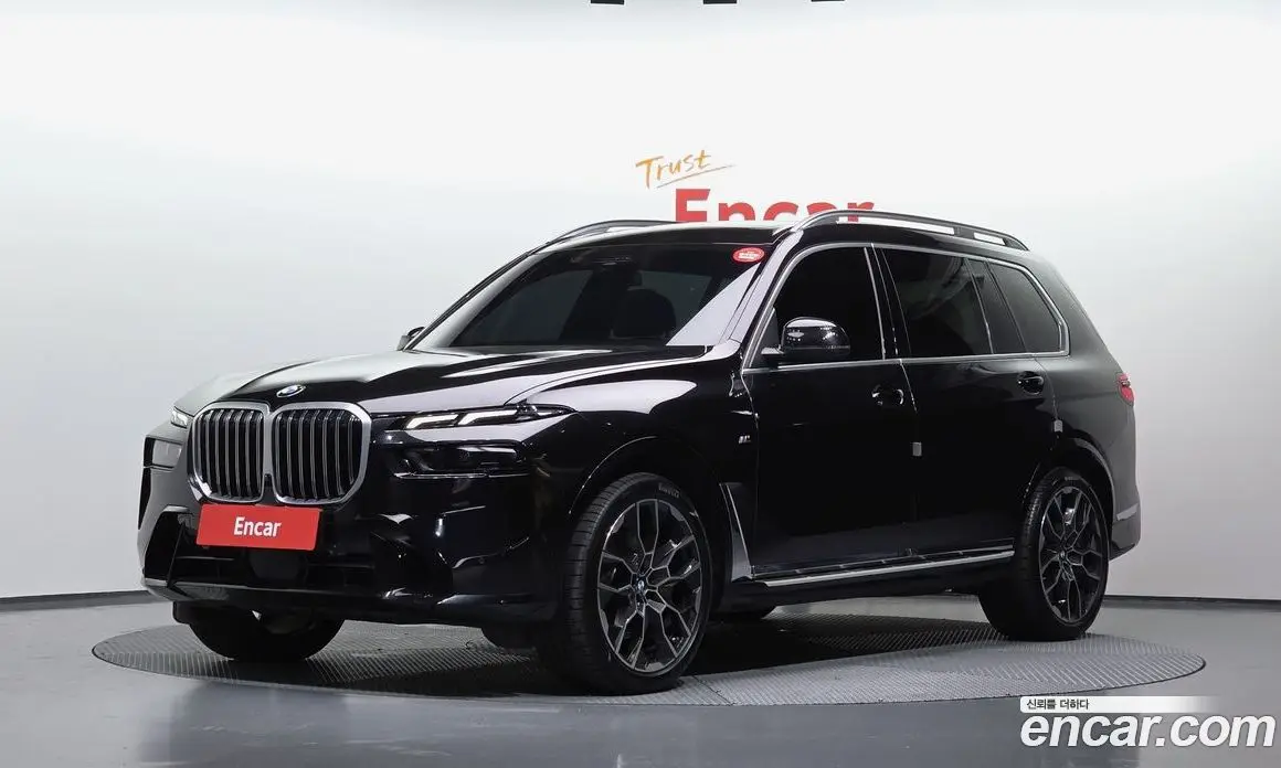 BMW X7 2025 3.0 автомат (гидро), фото 1 BMW X7 2025 3.0 автомат (гидро), фото 1