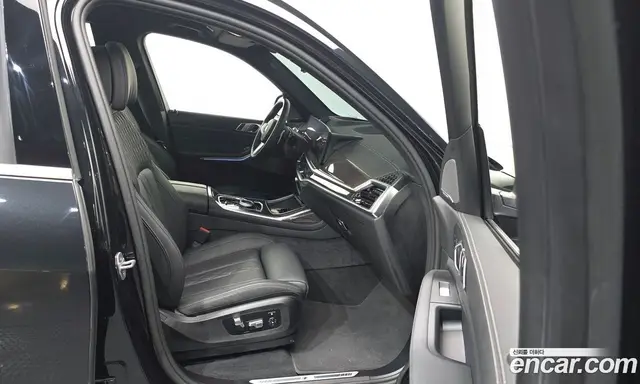 BMW X7 2025 3.0 автомат (гидро), миниатюра 11 BMW X7 2025 3.0 автомат (гидро), миниатюра 11